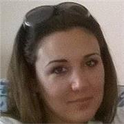 Insegnate professionista da 20 anni, impartisce lezioni di canto a CHIUNQUE desideri imparare a cantare. Un utilizzo corretto della voce porta miglioramenti a livello fisico e psichico ed è assolutamente consigliato a tutti coloro che hanno necessità di c